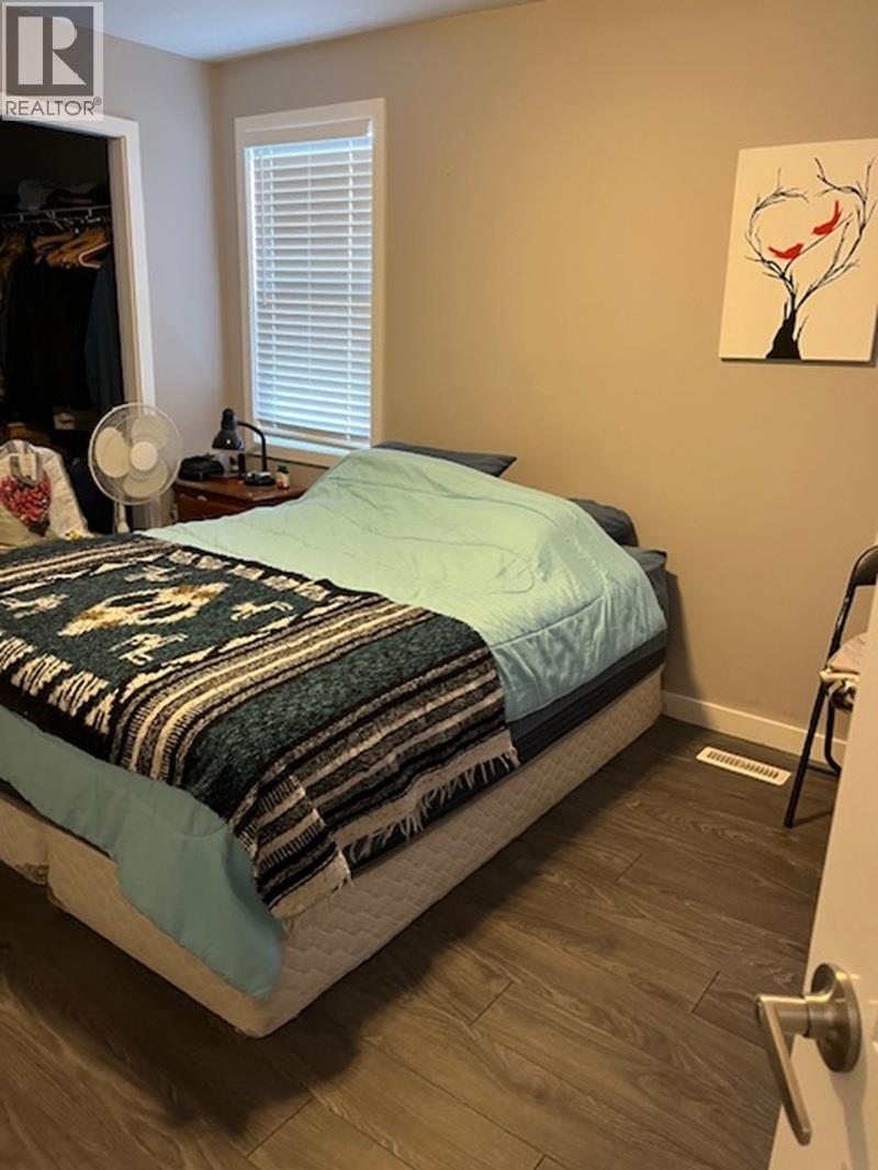 488 EVERGREEN CRESCENT - 12