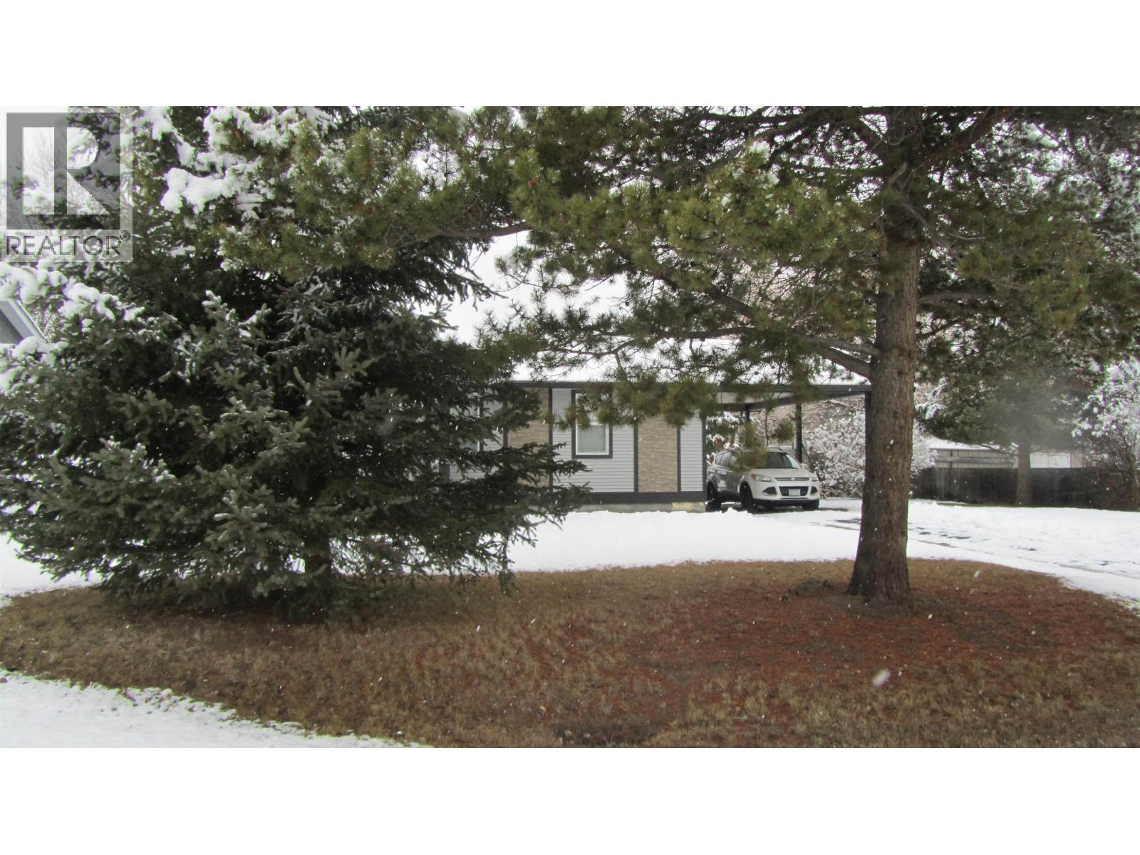 488 EVERGREEN Crescent - photo 2