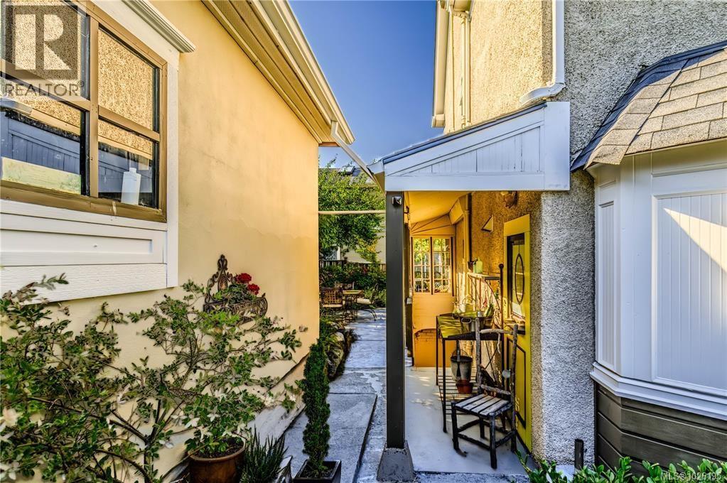 377 Milton St - 2