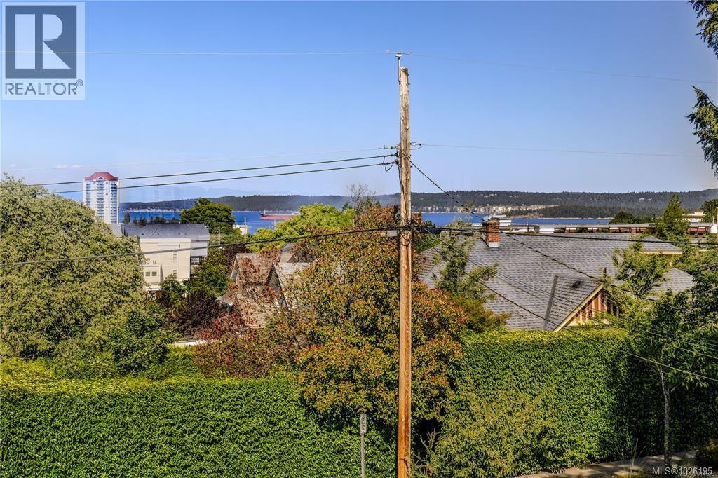 377 Milton St - 39
