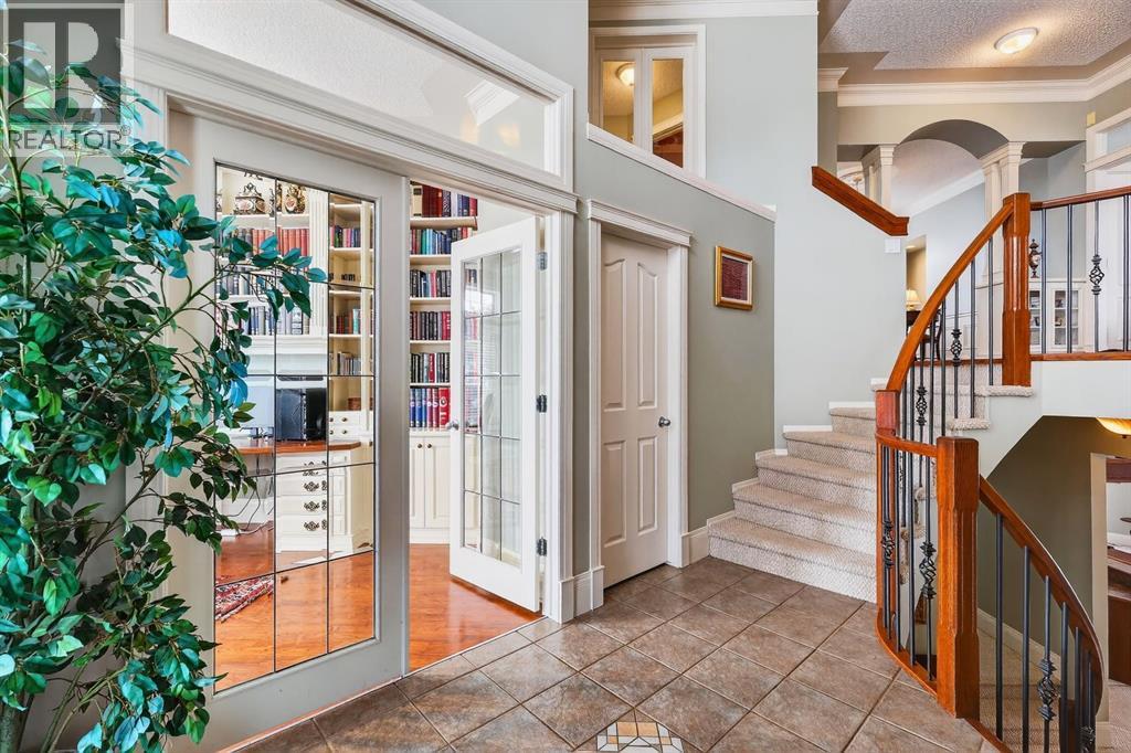 Single Family House Bi-level for Sale in  Mt Douglas Court SE McKenzie Lake Calgary 