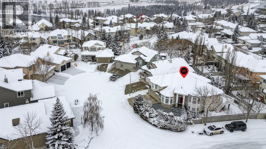 Single Family House Bi-level for Sale in  Mt Douglas Court SE McKenzie Lake Calgary 