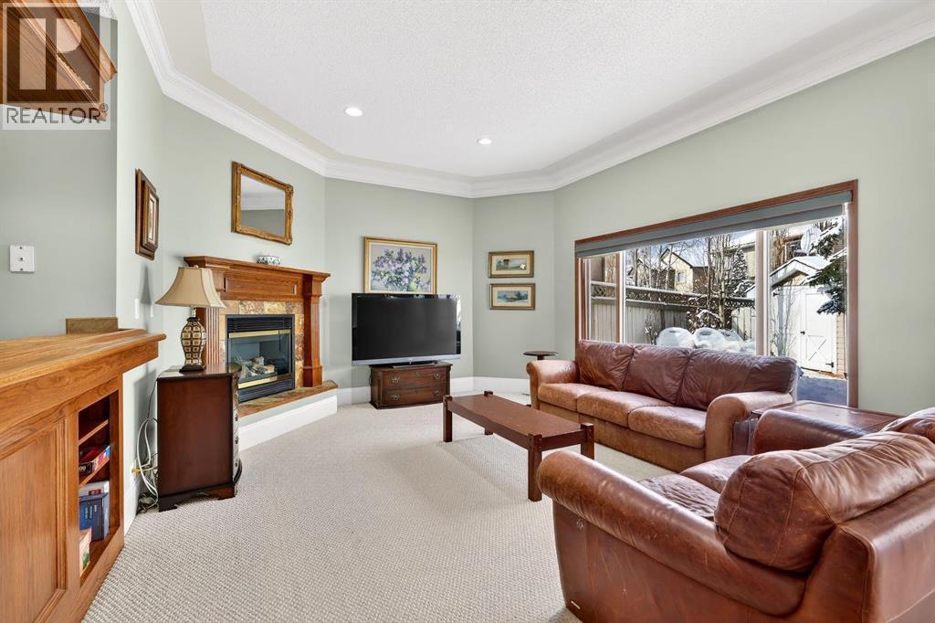 Single Family House Bi-level for Sale in  Mt Douglas Court SE McKenzie Lake Calgary 