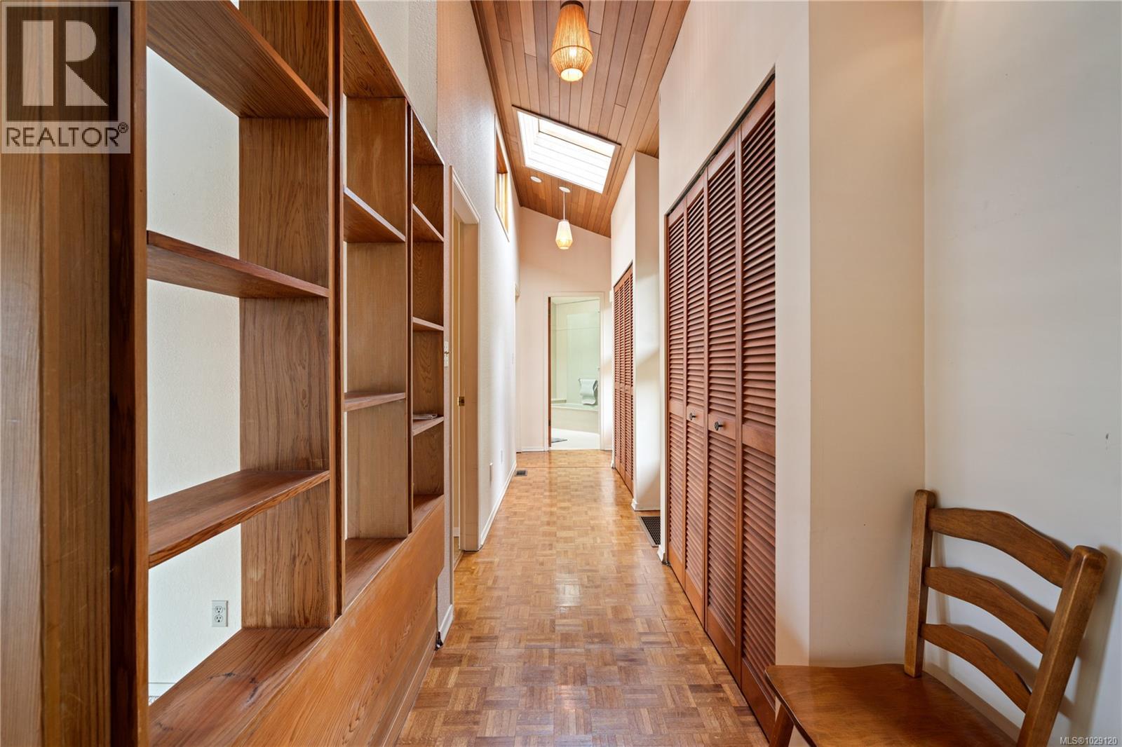  312 Bessborough Avenue, View Royal