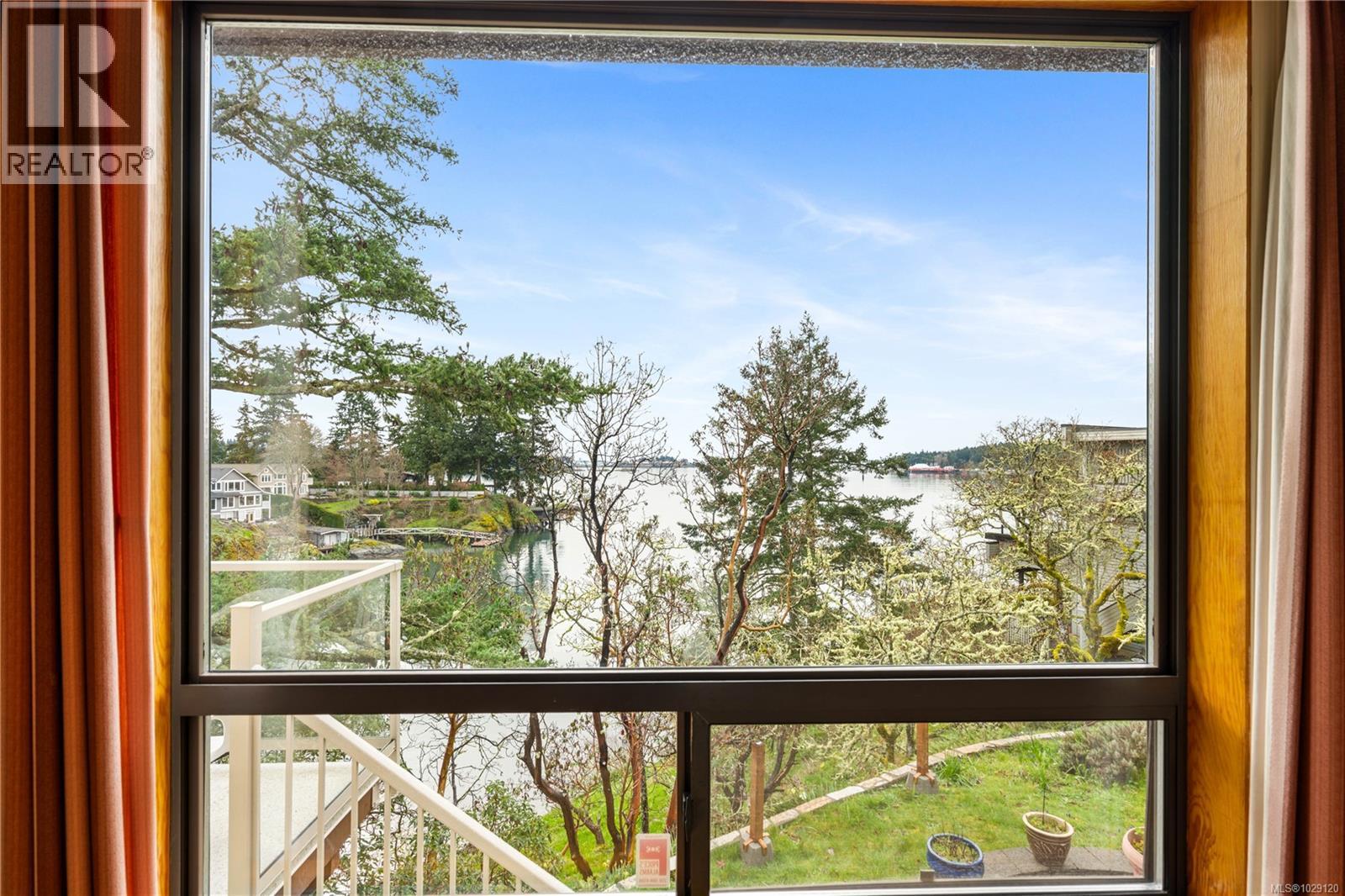  312 Bessborough Avenue, View Royal