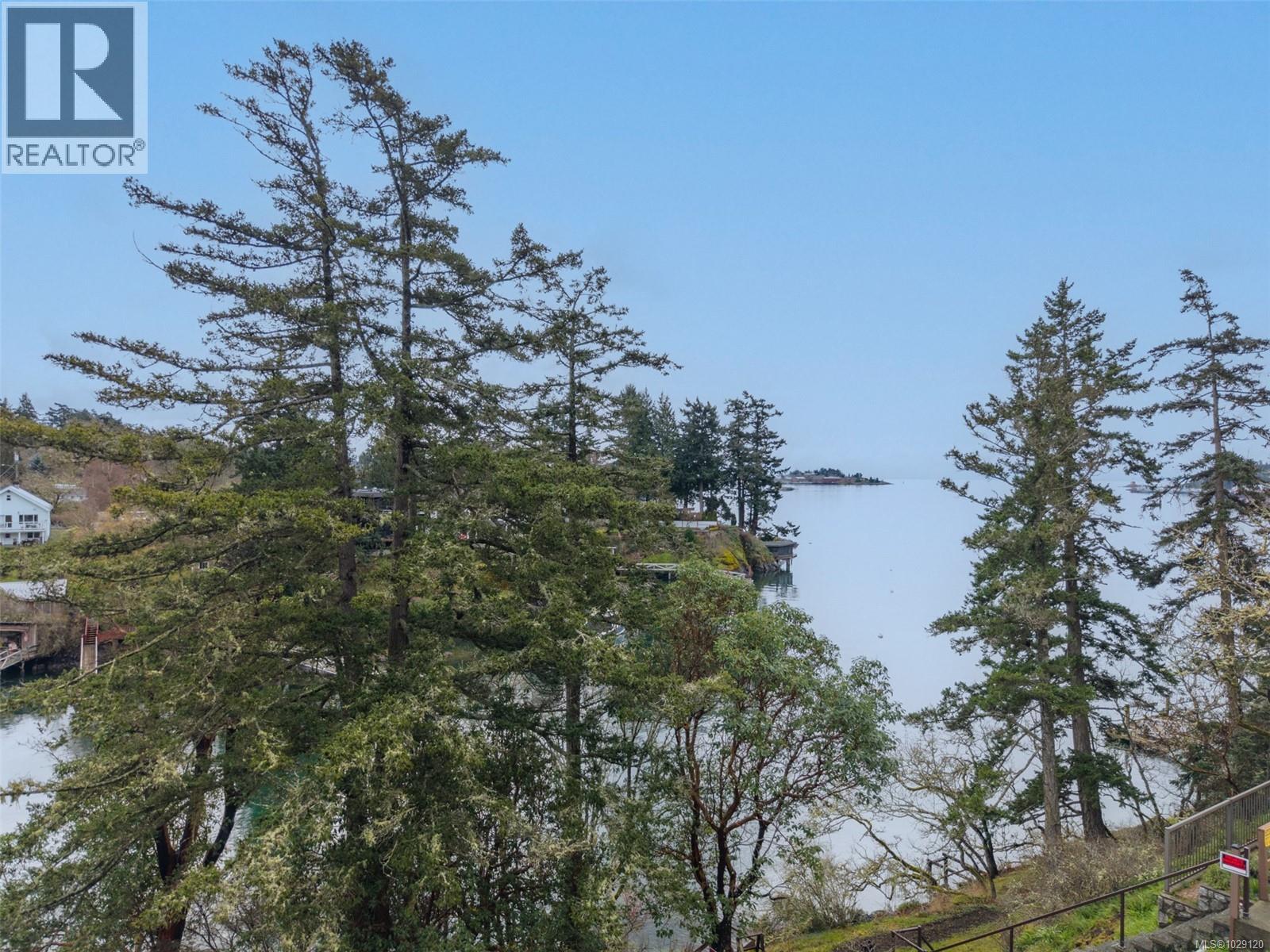  312 Bessborough Avenue, View Royal