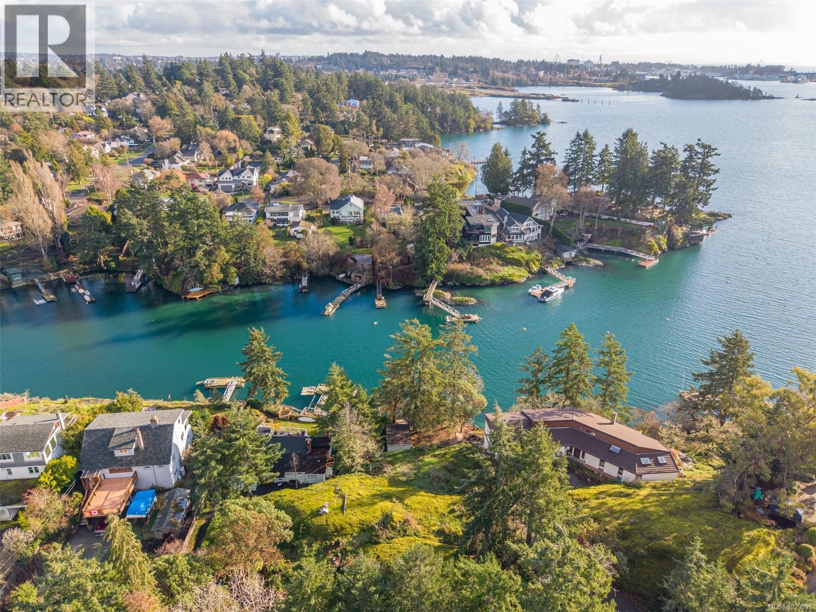  310 Bessborough Avenue, View Royal