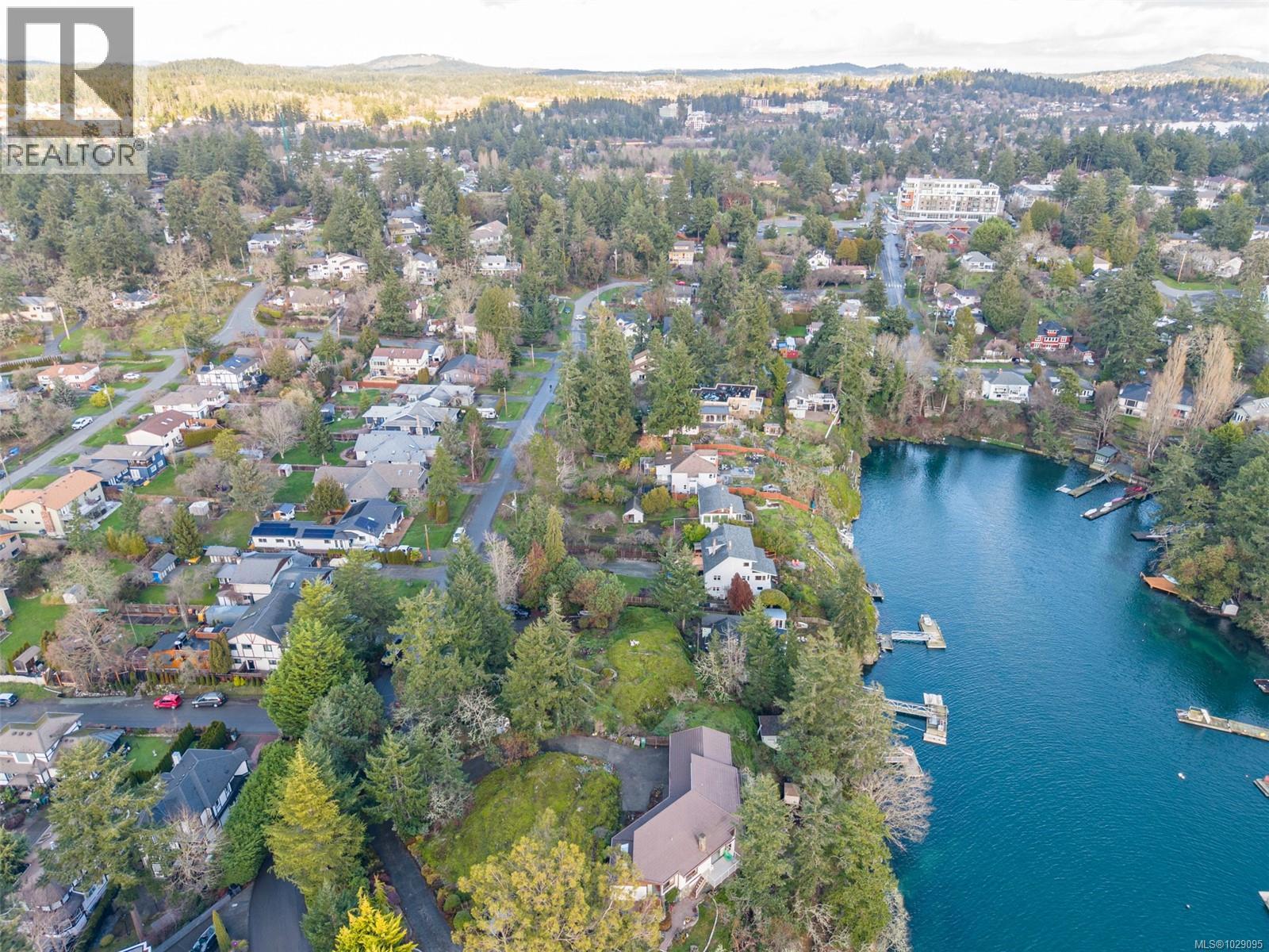  310 Bessborough Avenue, View Royal