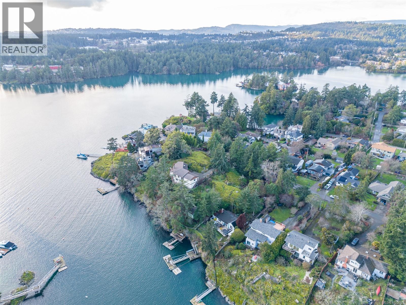  310 Bessborough Avenue, View Royal