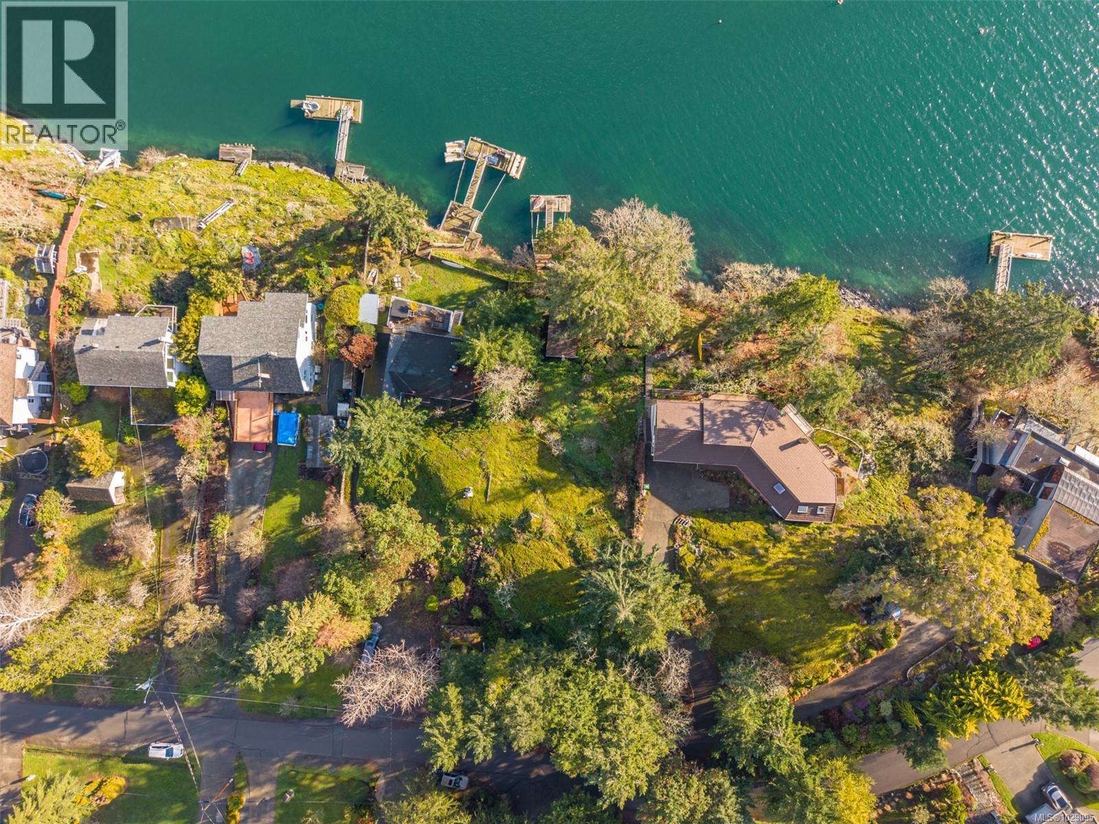  310 Bessborough Avenue, View Royal