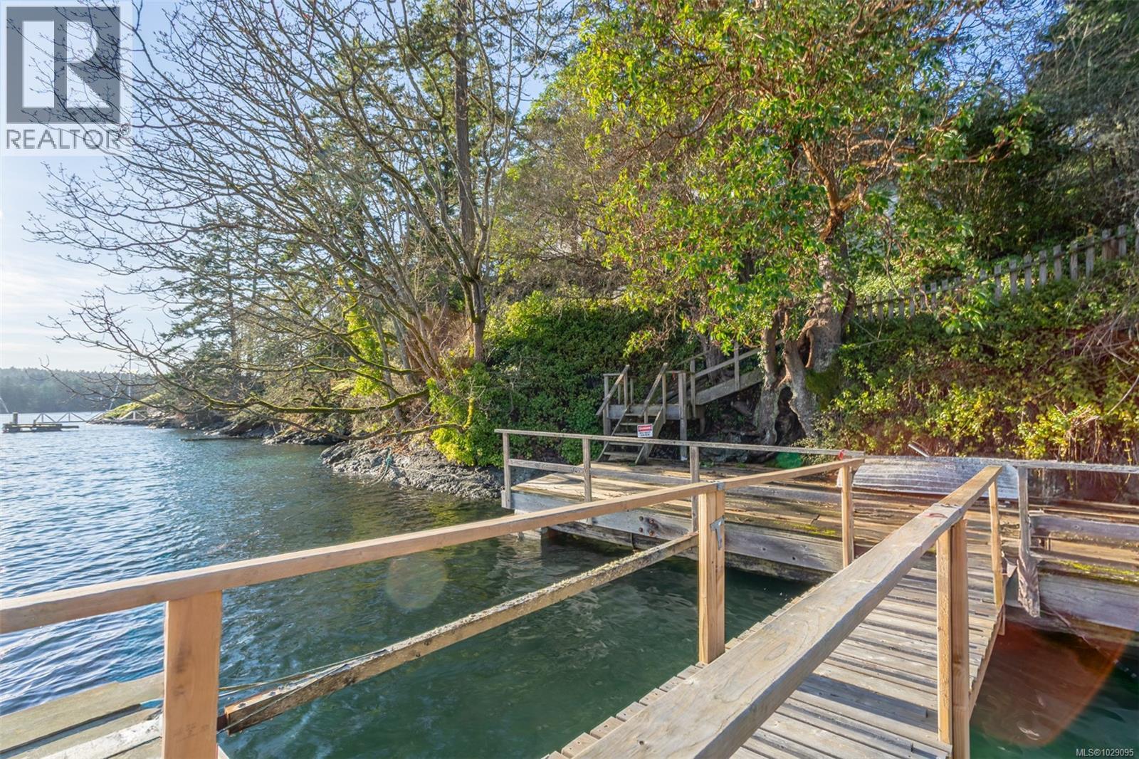  310 Bessborough Avenue, View Royal