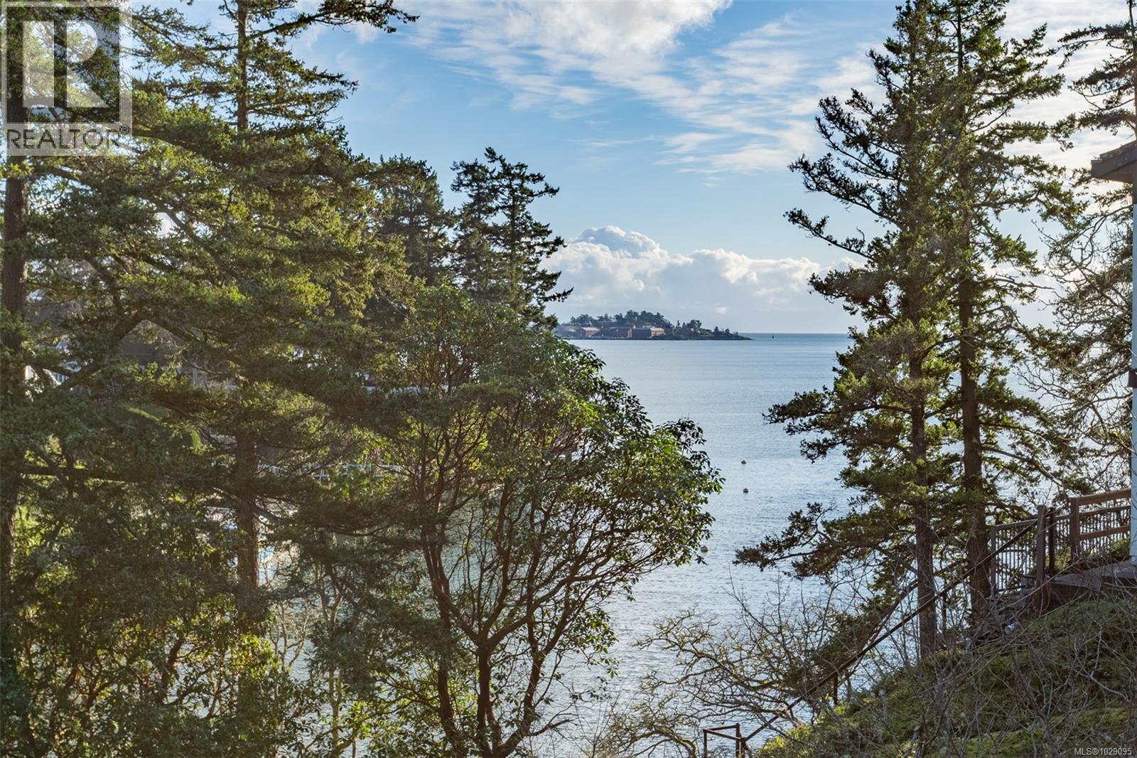  310 Bessborough Avenue, View Royal