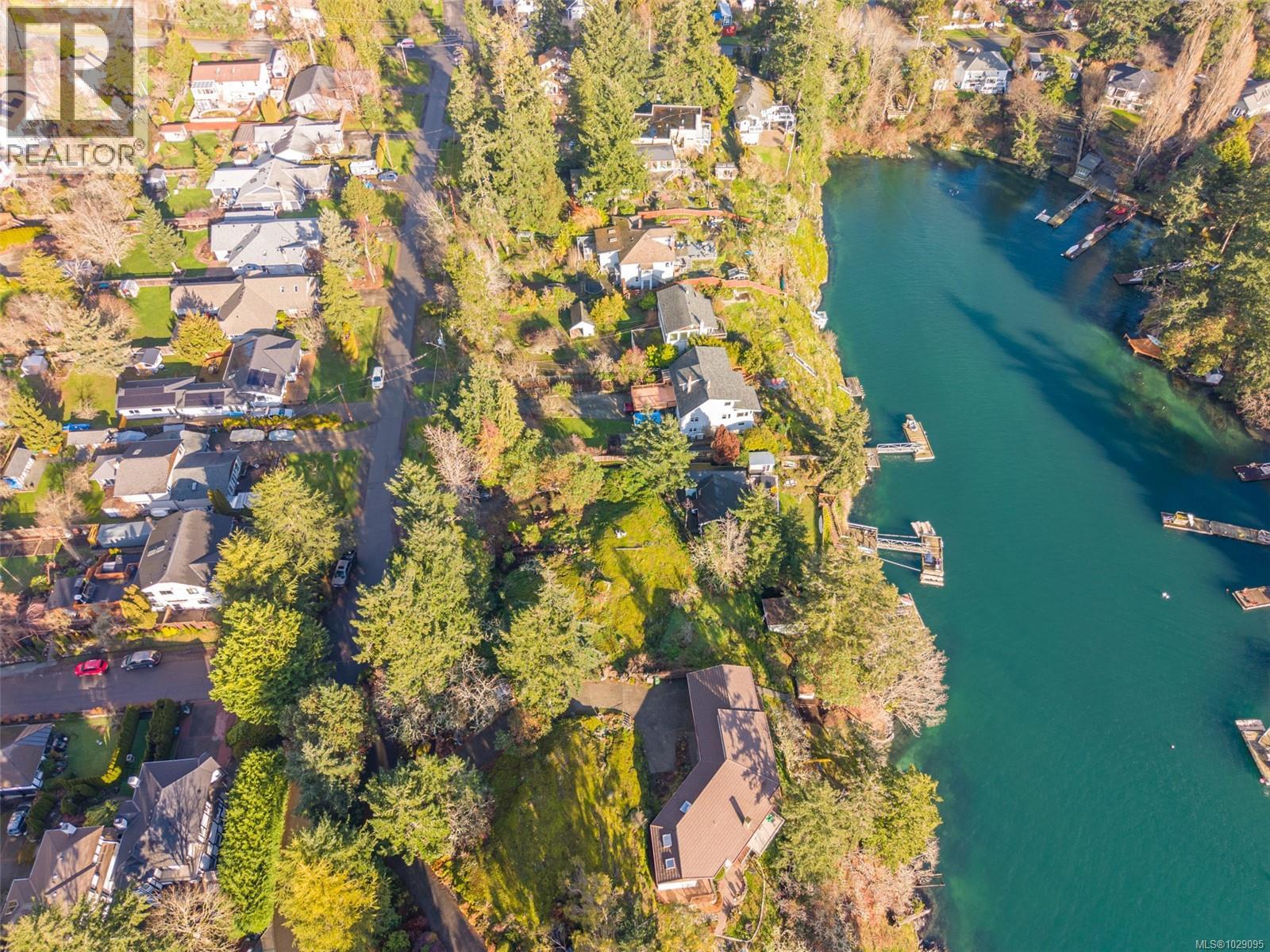  310 Bessborough Avenue, View Royal