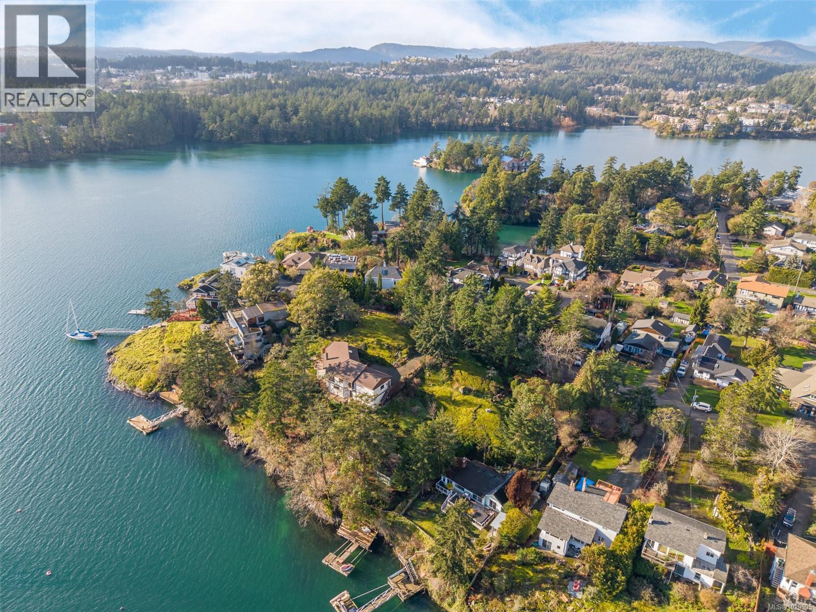  310 Bessborough Avenue, View Royal