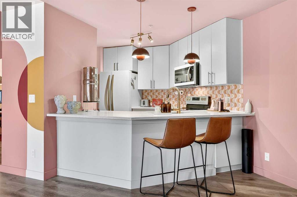 Single Family House for Sale in   Richard Place SW Lincoln Park Calgary 