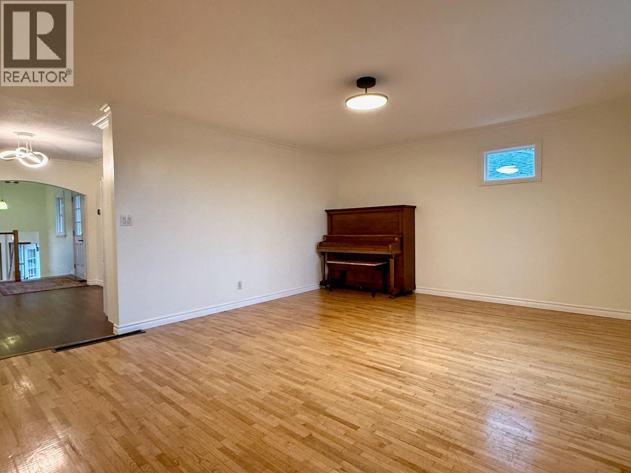 640 ROANOKE Avenue, Kelowna