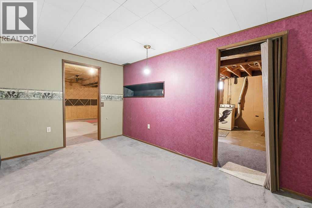 Single Family House for Sale in  Doverview Place SE Dover Calgary 