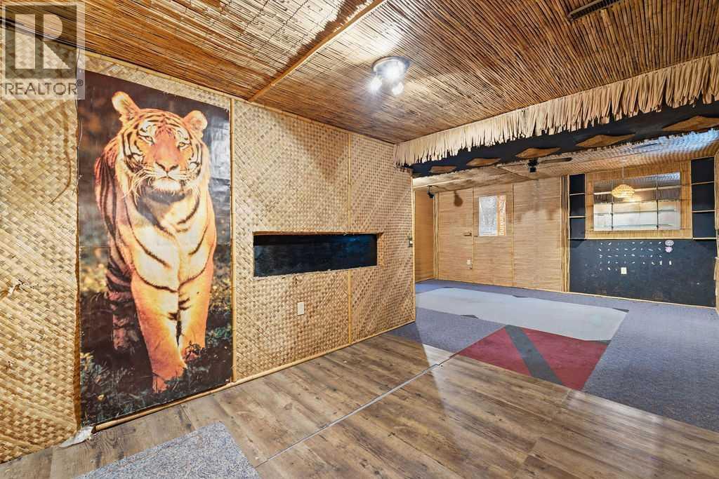 Single Family House for Sale in  Doverview Place SE Dover Calgary 