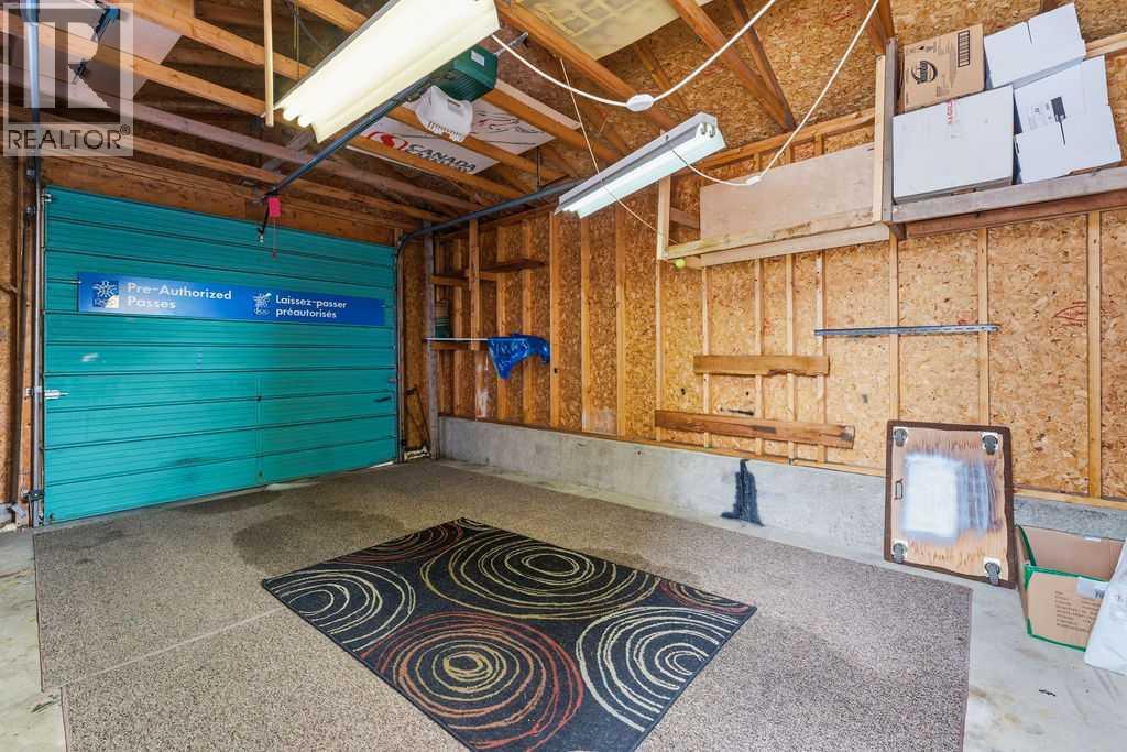 Single Family House for Sale in  Doverview Place SE Dover Calgary 