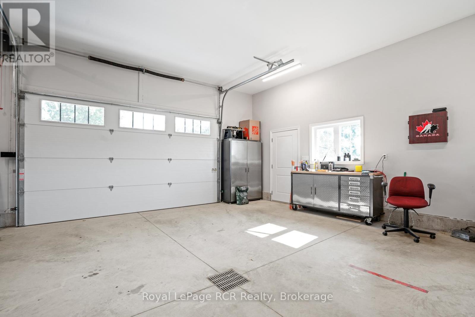 302769 DOUGLAS STREET - 49