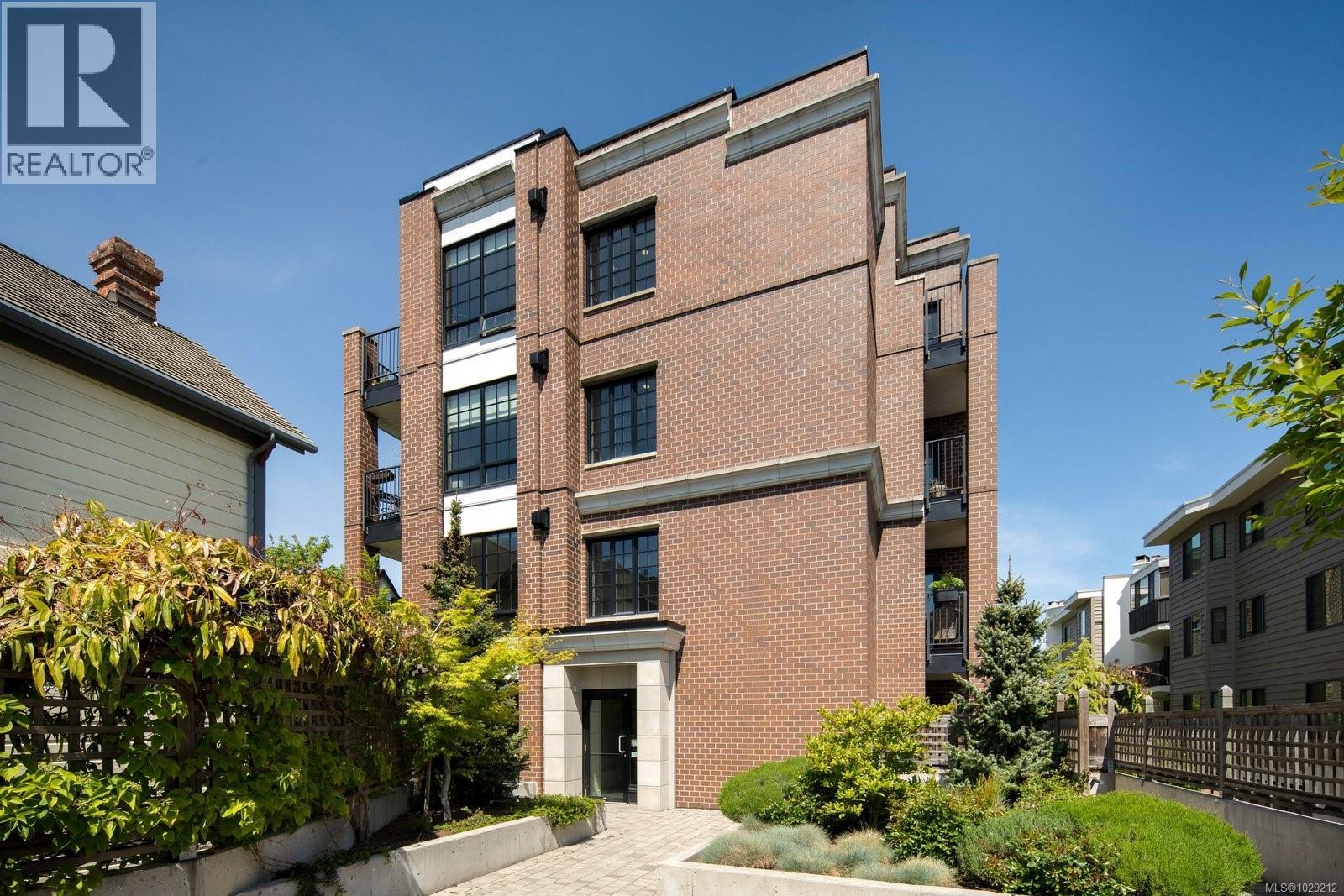 #204 1011 BURDETT AVE - 21