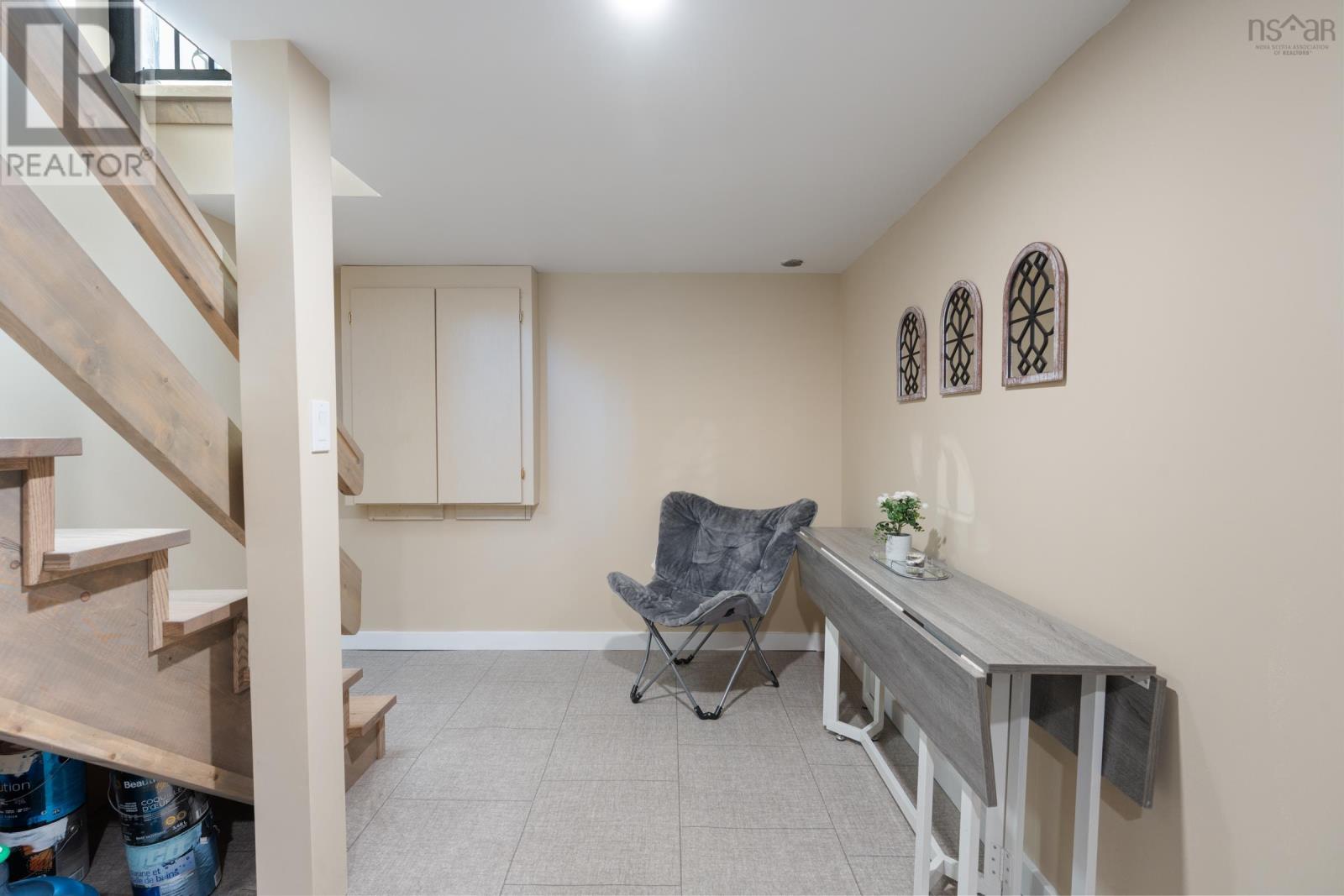 Property 24 of 41 of 31 Pleasant Street