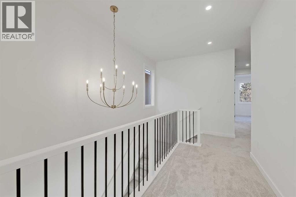 Single Family House for Sale in   Avenue NW Bowness Calgary 