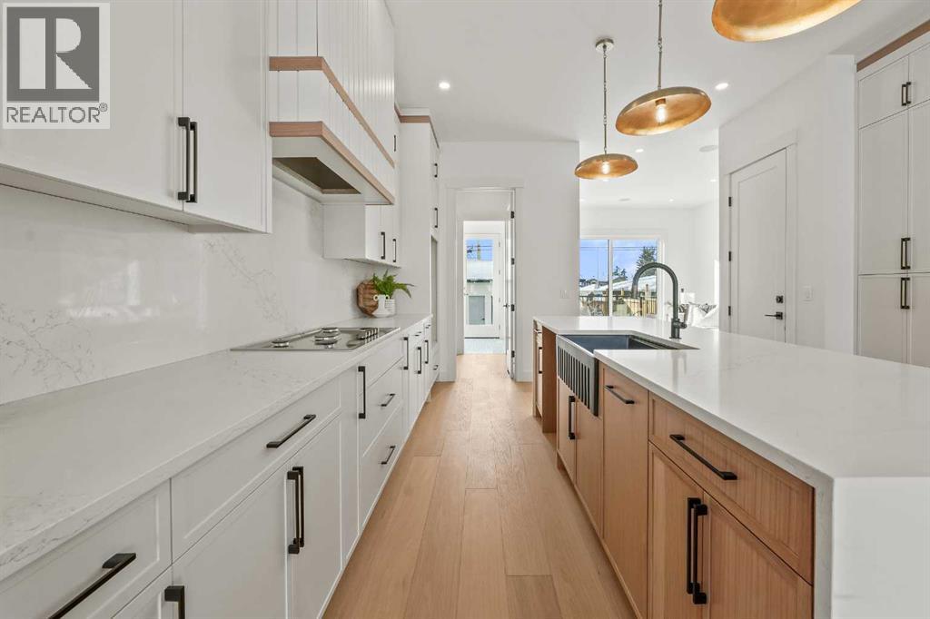 Single Family House for Sale in   Avenue NW Banff Trail Calgary 