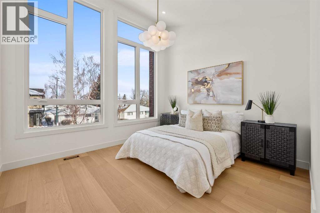 Single Family House for Sale in   Avenue NW Banff Trail Calgary 