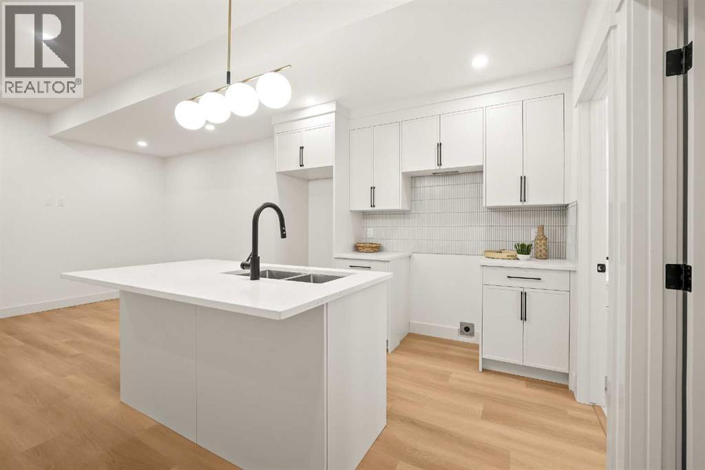 Single Family House for Sale in   Avenue NW Banff Trail Calgary 