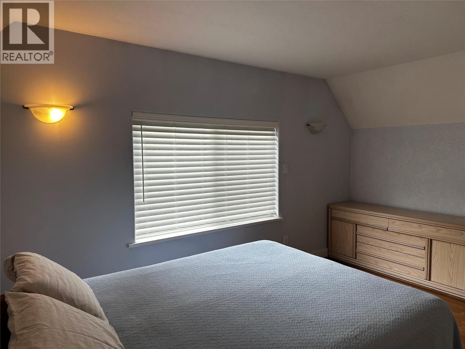 7245 Dunwaters Road, Kelowna