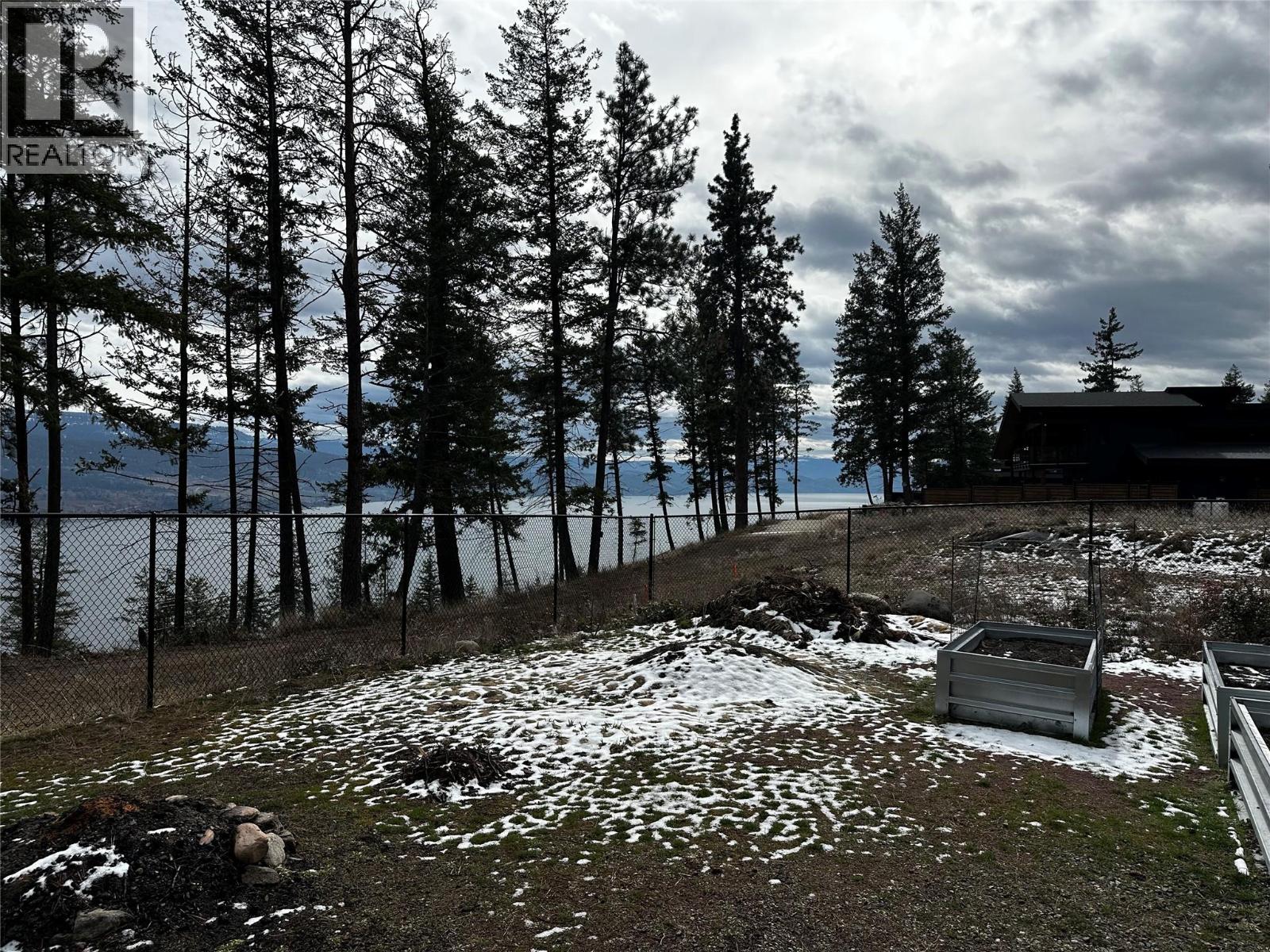 7245 Dunwaters Road, Kelowna