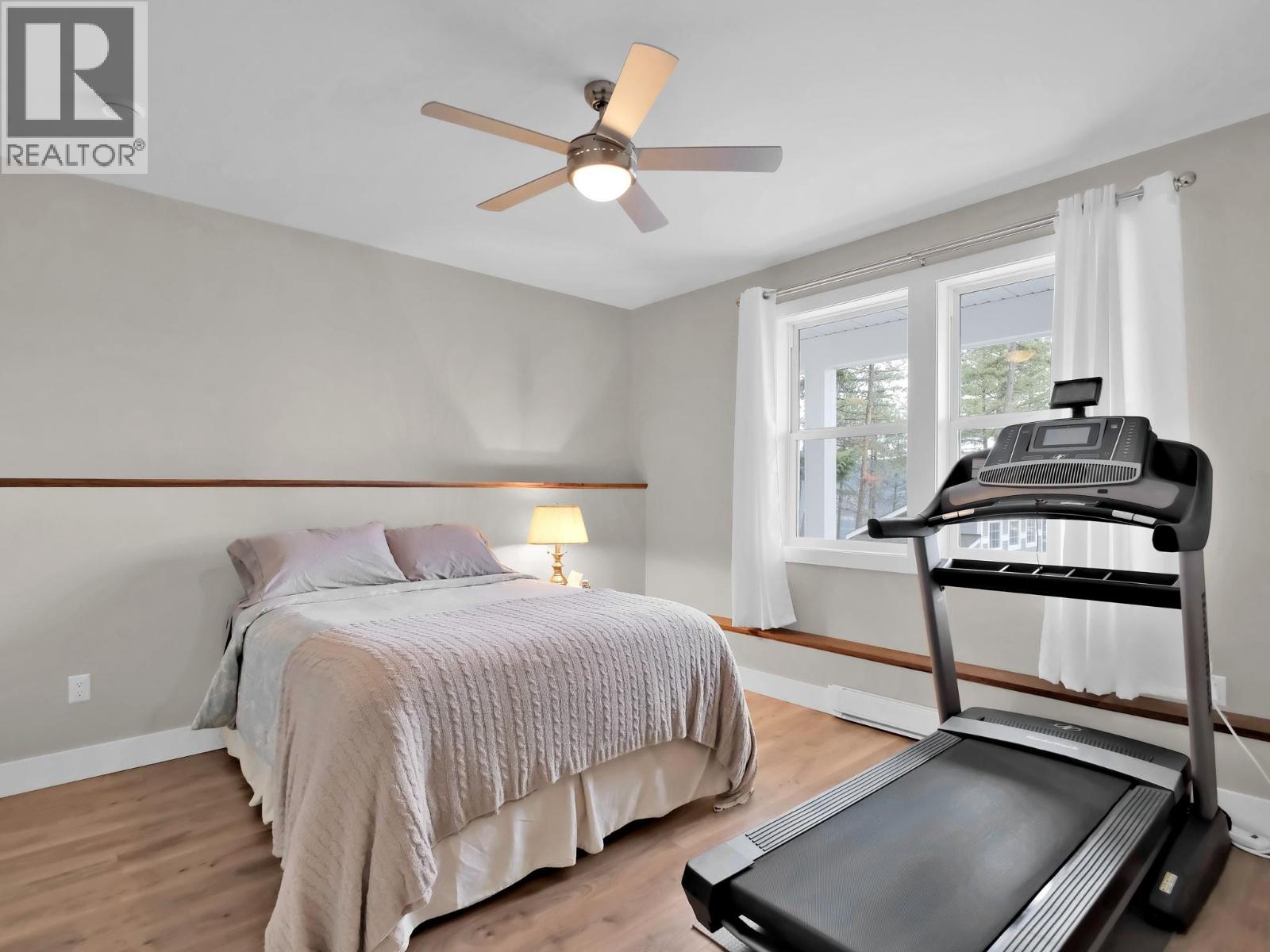 7255 Dunwaters Road, Kelowna