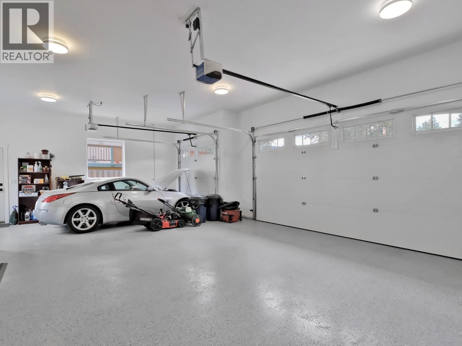 7255 Dunwaters Road, Kelowna