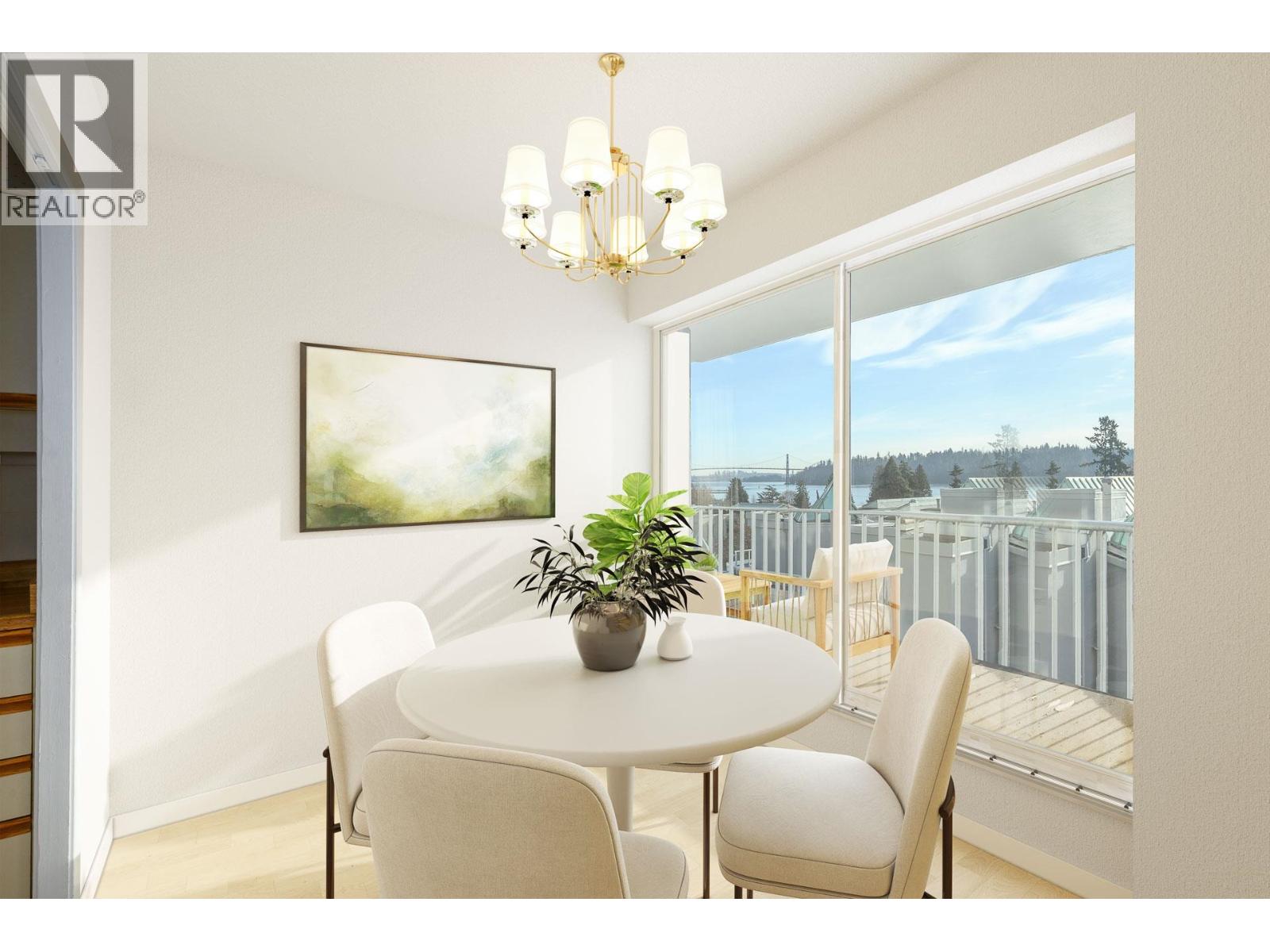 203 1730 DUCHESS AVENUE, West Vancouver