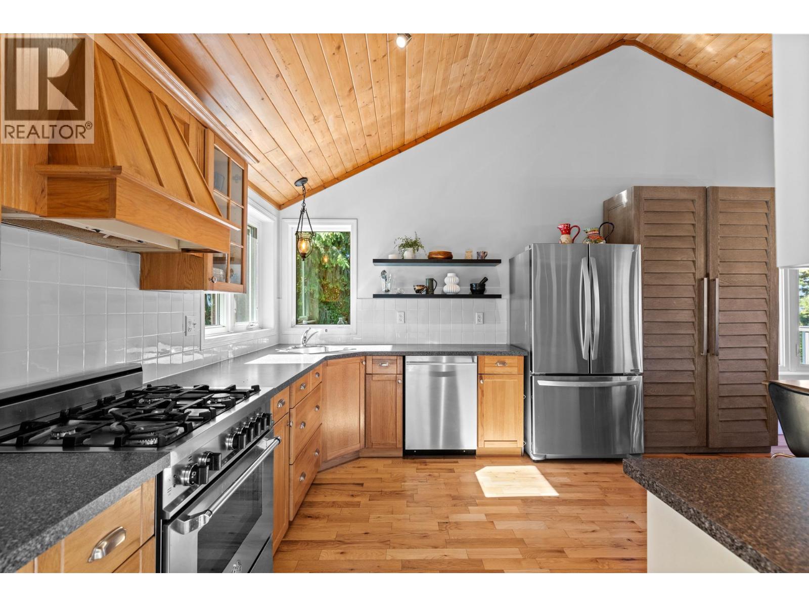 16699 Carrs Landing Road, Lake Country