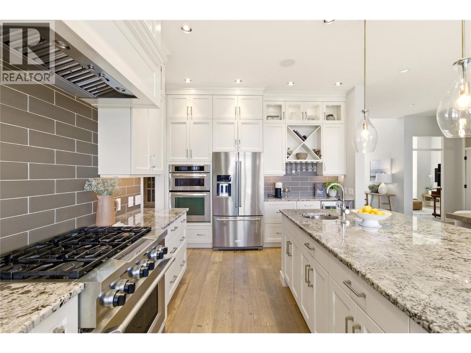 347 Braeloch Road N, Kelowna