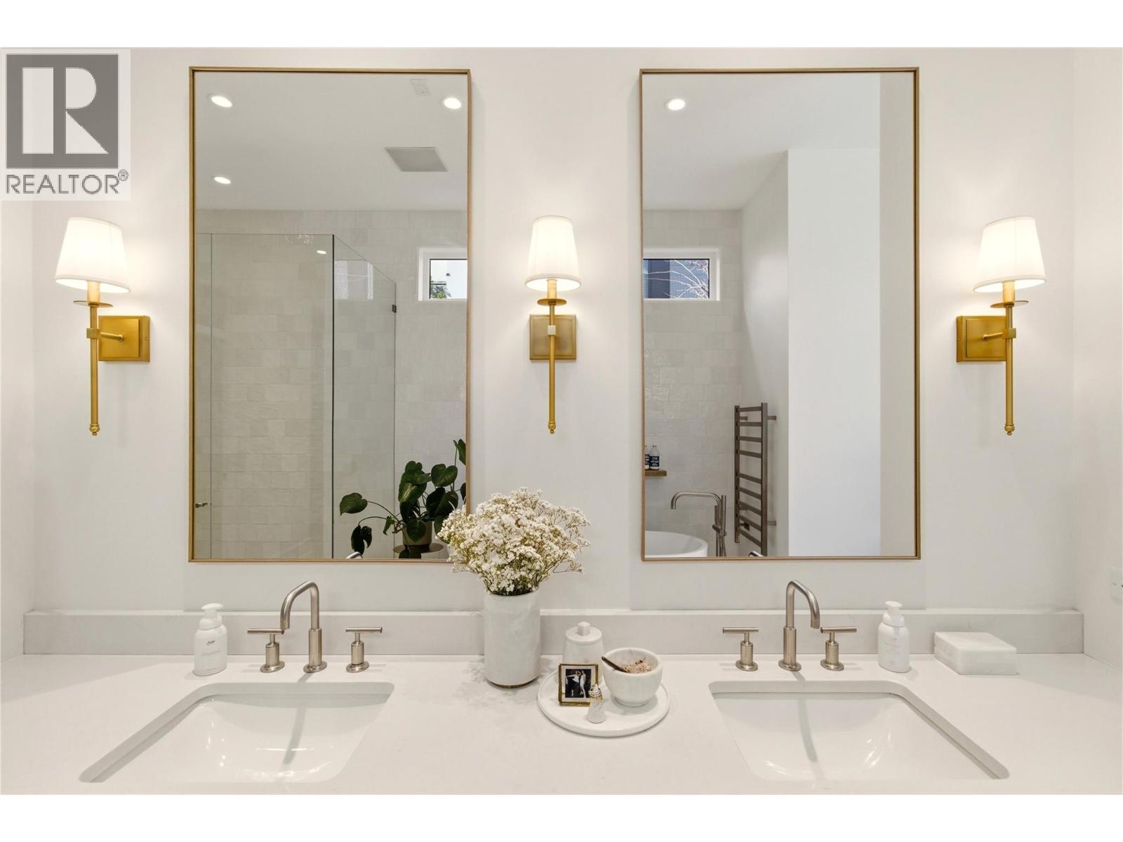 347 Braeloch Road N, Kelowna