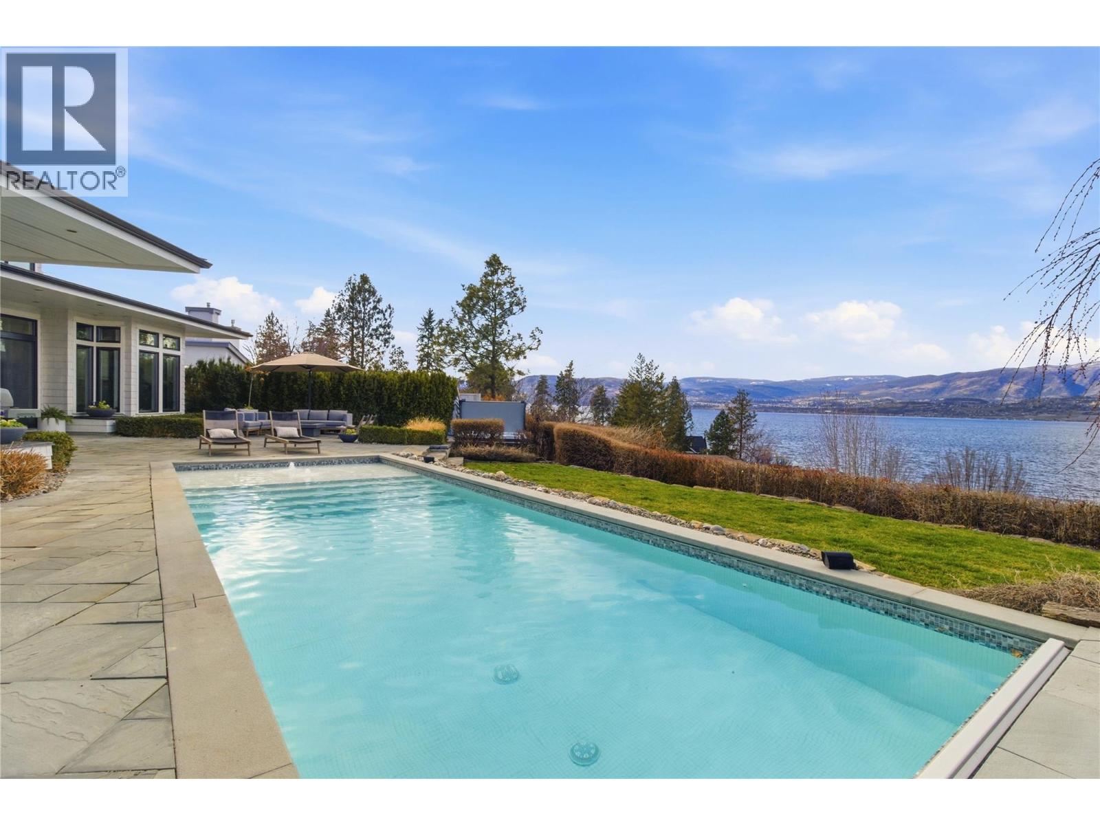 347 Braeloch Road N, Kelowna