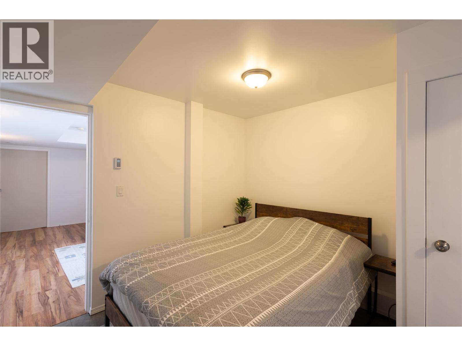 5713 Woodland Drive, Nelson