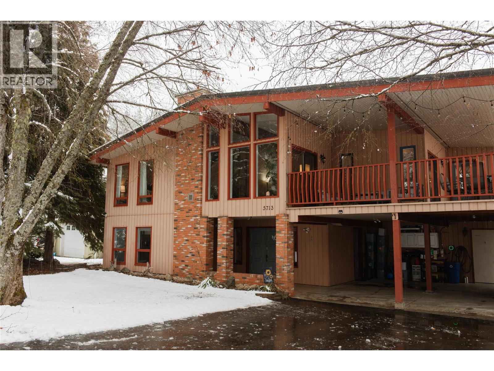 5713 Woodland Drive, Nelson