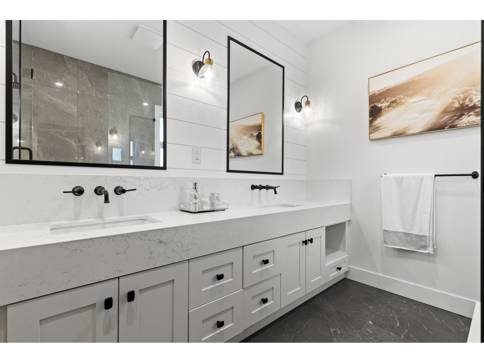 19851 37 AVENUE, Langley