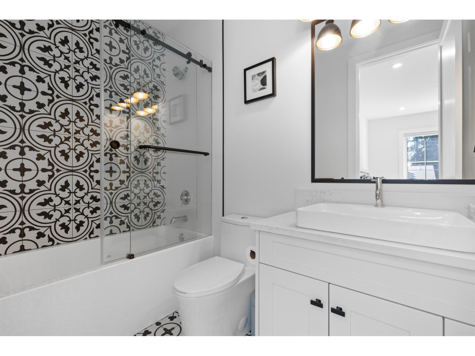 19851 37 AVENUE, Langley