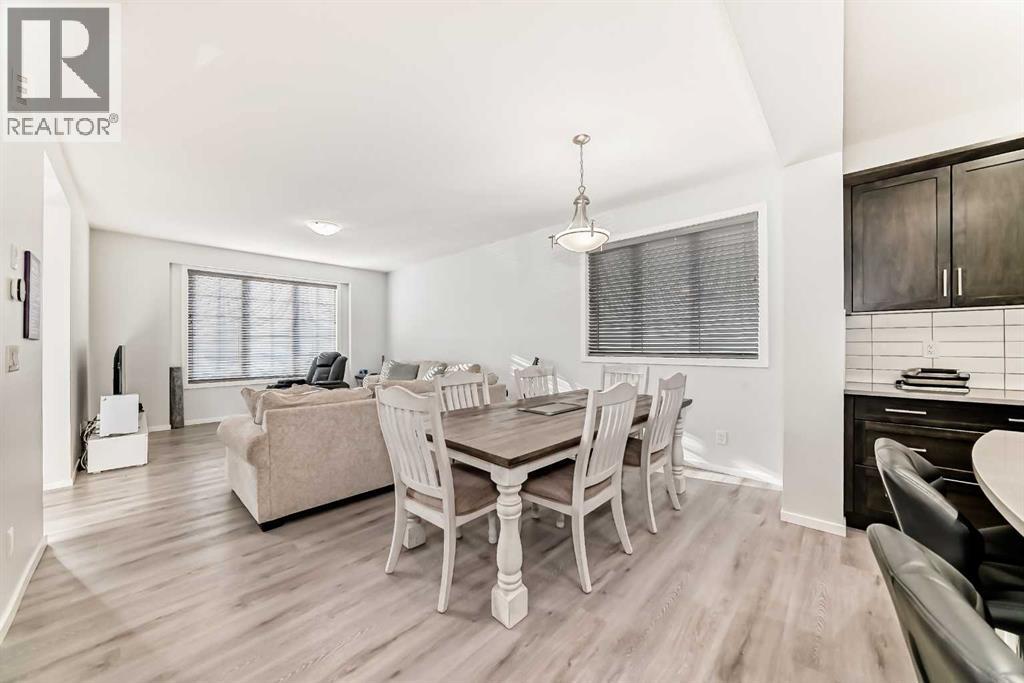 Single Family House for Sale in  Yorkville Avenue SW Yorkville Calgary 