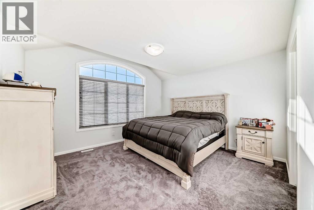 Single Family House for Sale in  Yorkville Avenue SW Yorkville Calgary 