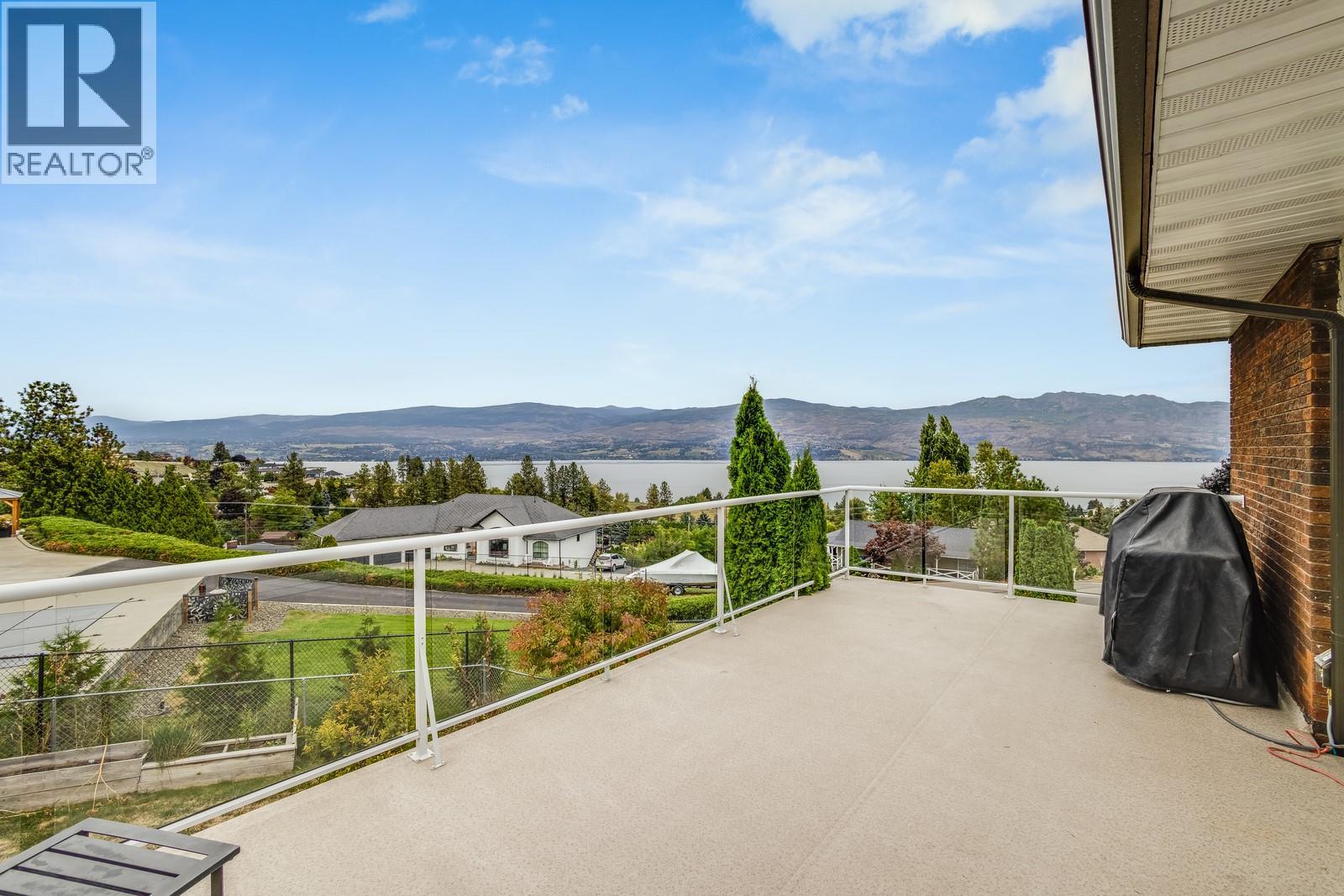 3137 Vector Drive, West Kelowna