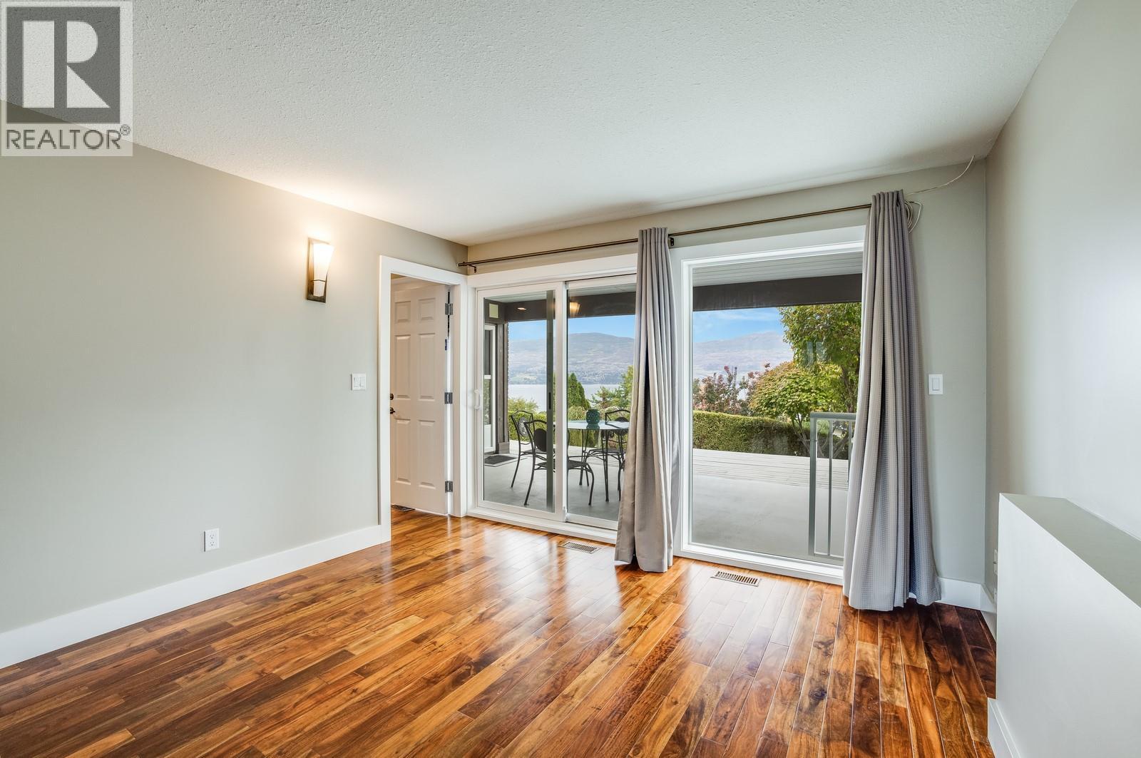  3137 Vector Drive, West Kelowna