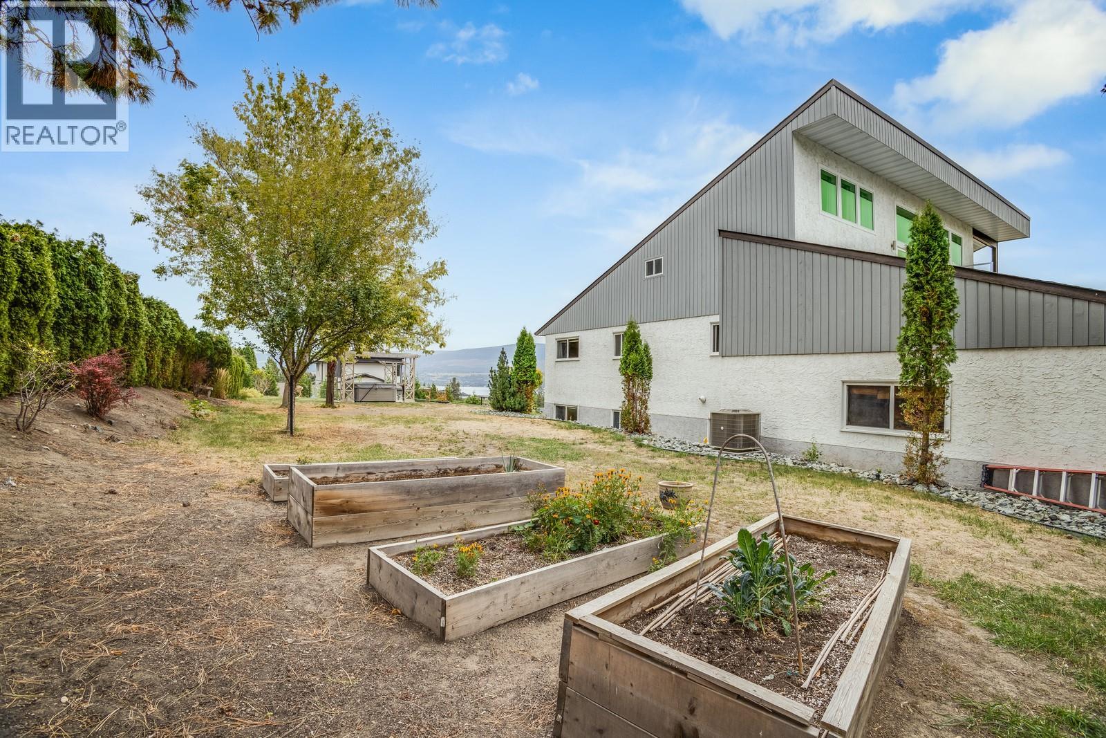  3137 Vector Drive, West Kelowna