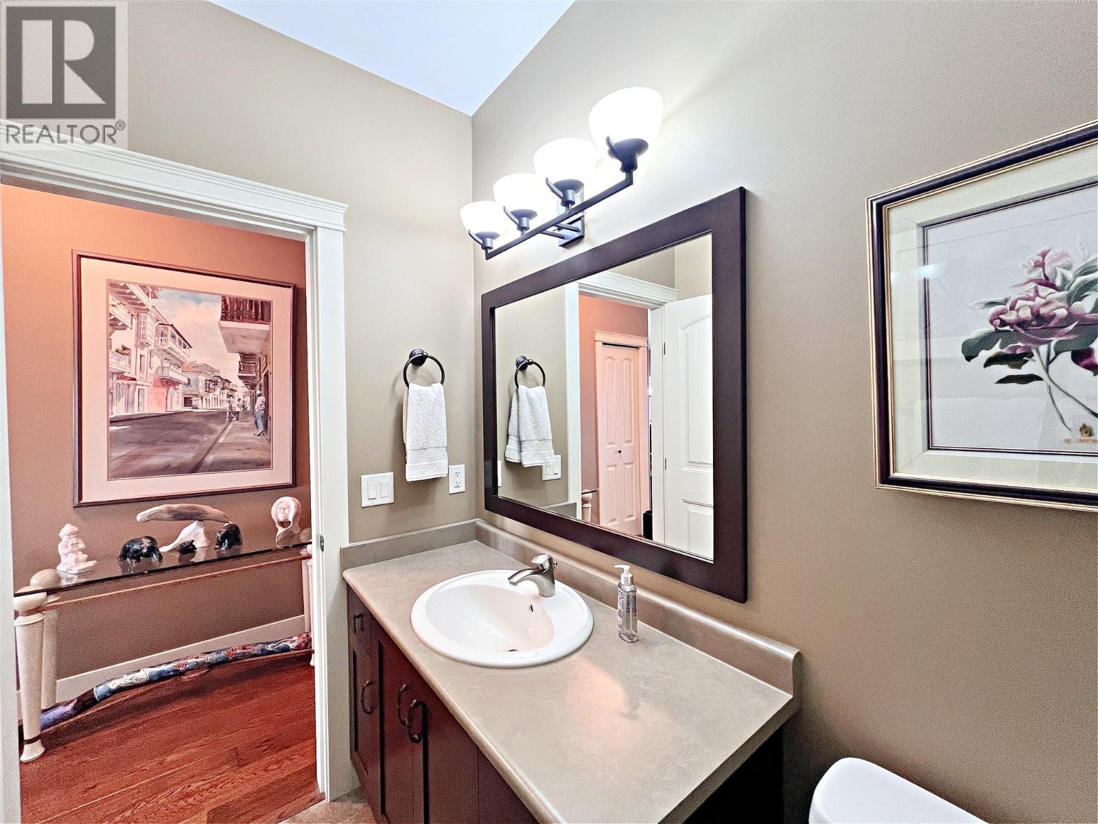 222 4350 Ponderosa Drive, Peachland