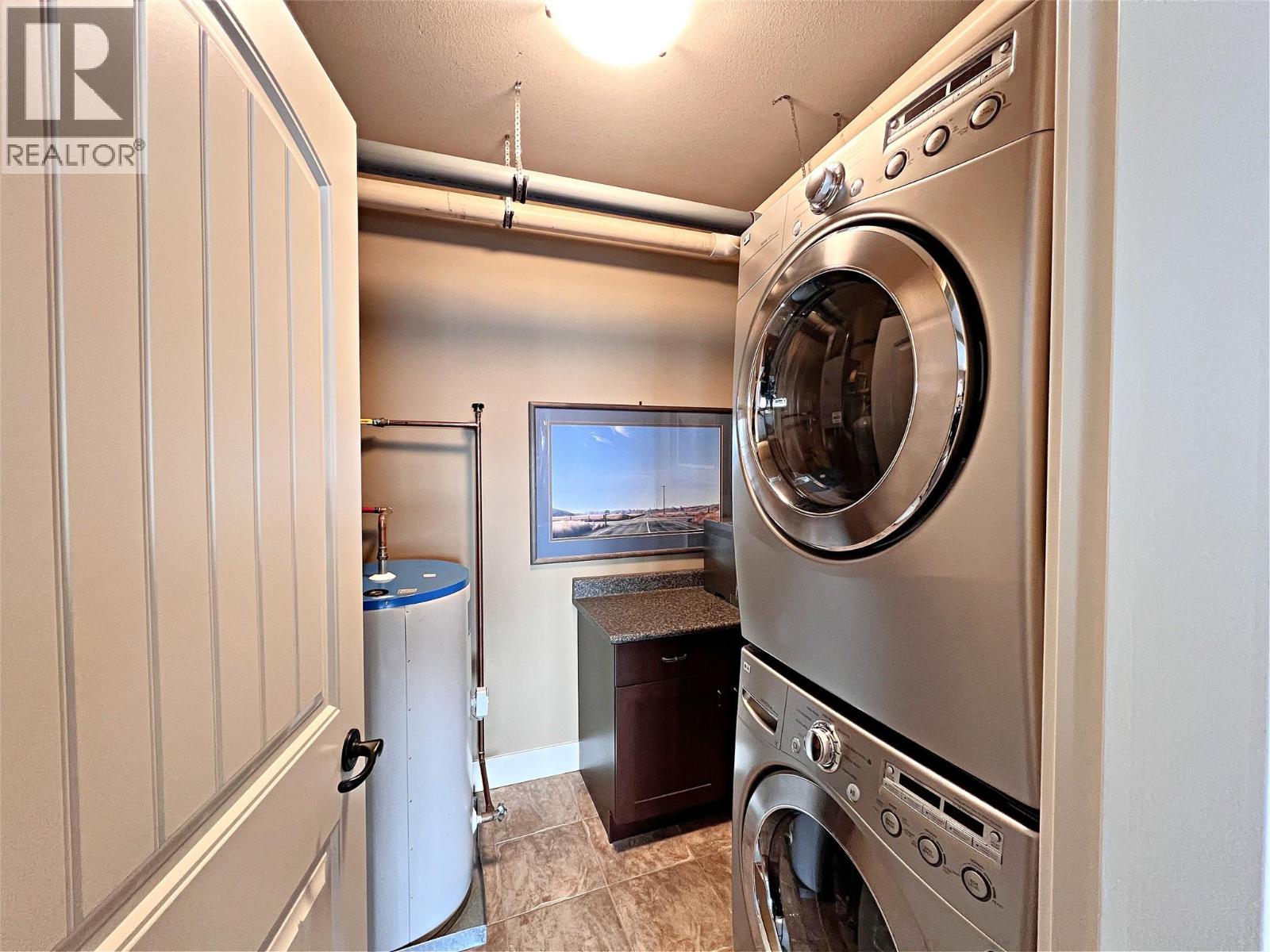 222 4350 Ponderosa Drive, Peachland